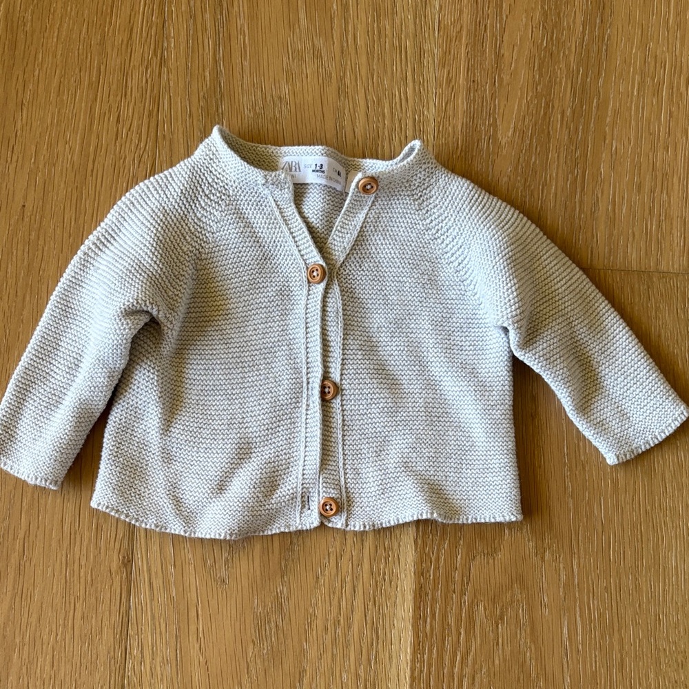Cotton knit sweater by Zara